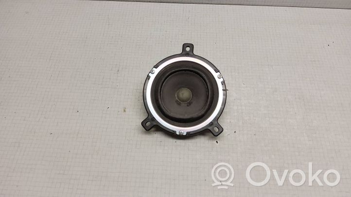 Saab 9-5 Skaļrunis (-i) pakaļējās durvīs 4616934