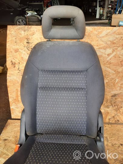 Volkswagen Sharan Second row seats 7M7883017