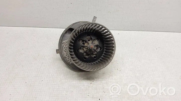 Volkswagen PASSAT B6 Ventola riscaldamento/ventilatore abitacolo 995773M