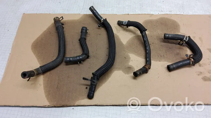 Toyota Verso Tuyau d'alimentation d'injecteur de carburant 