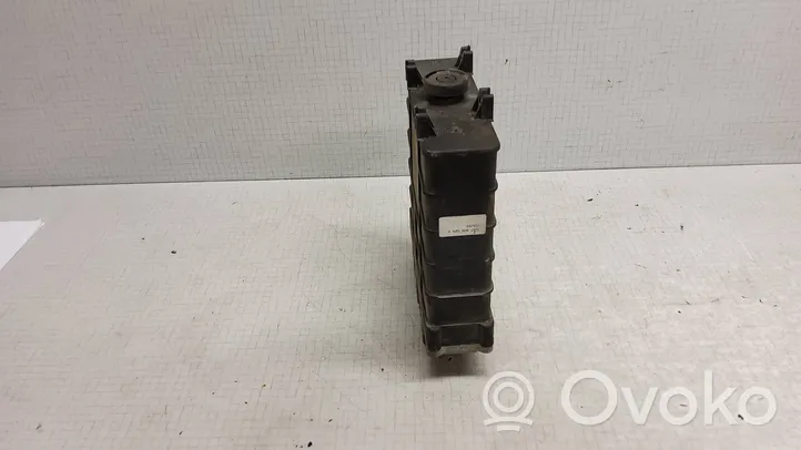 Volkswagen Vento Engine control unit/module 0261203266