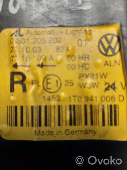 Volkswagen Touran I Lampa przednia 1T0941006D