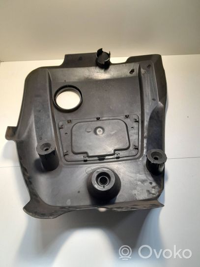 Volkswagen Bora Couvercle cache moteur 038103925