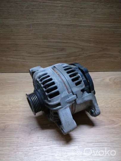 Opel Meriva A Generatore/alternatore 55556070