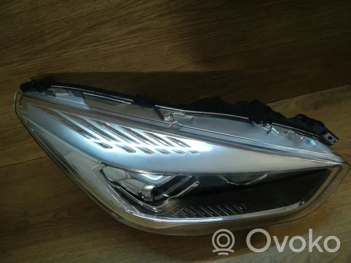 Ford Kuga II Lampa przednia 90156645AACJ