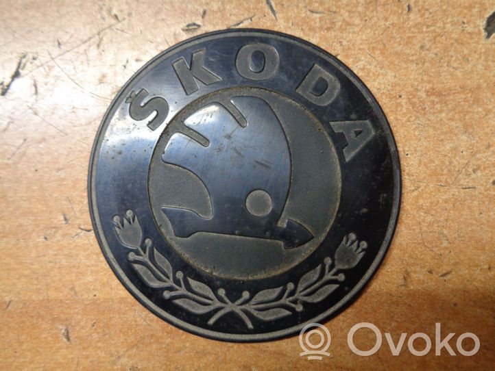 Skoda Octavia Mk2 (1Z) Emblemat / Znaczek 