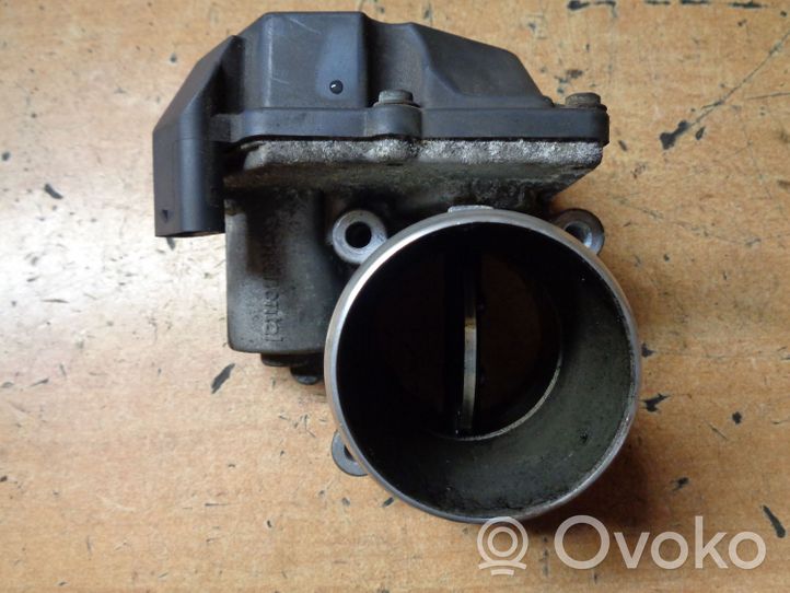 Hyundai i30 Throttle valve 351002A900