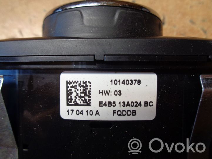 Ford Ka Przełącznik świateł E4B513A024BC