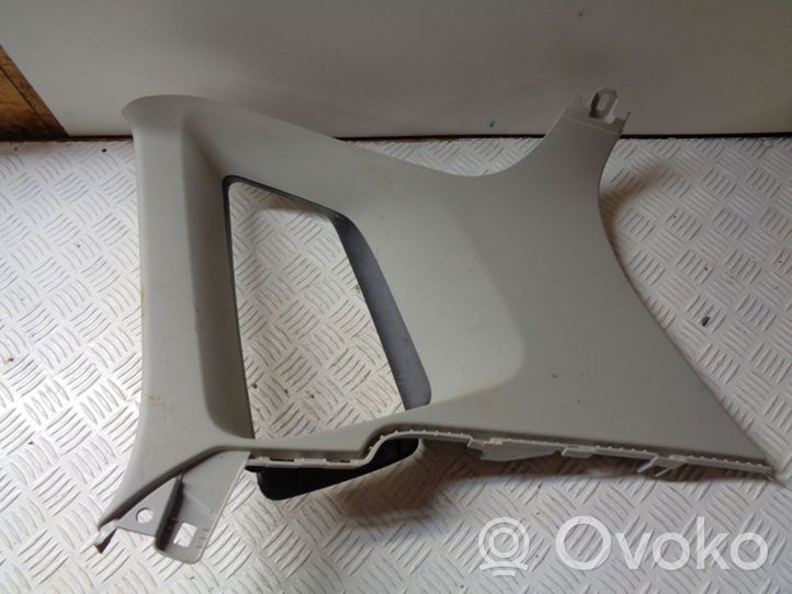 Volkswagen Golf Sportsvan Rivestimento montante (C) 510867288A