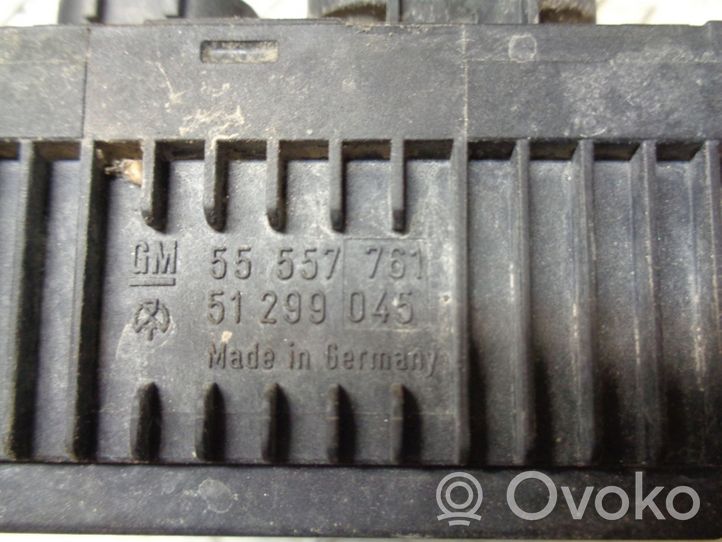 Opel Meriva B Przekaźnik / Modul układu ogrzewania wstępnego 55557761