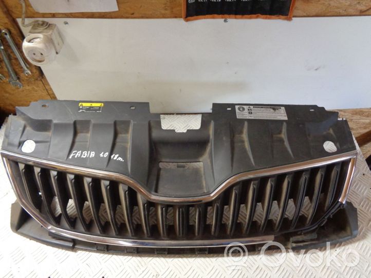 Skoda Fabia Mk3 (NJ) Maskownica / Grill / Atrapa górna chłodnicy 6V0853653