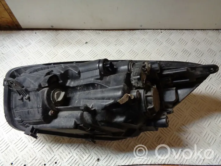 KIA Picanto Lampa przednia 921021Y0