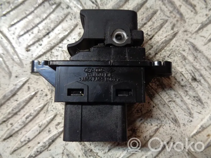 KIA Picanto Electric window control switch 