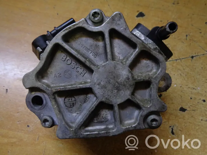 Ford Grand C-MAX Vacuum pump 9684786780