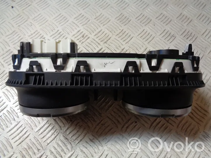 Nissan Qashqai+2 Spidometrs (instrumentu panelī) B4JD01E