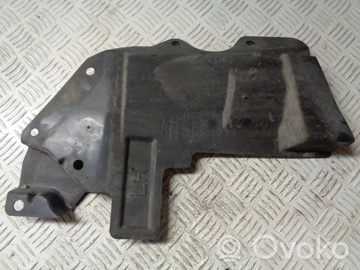 Nissan Qashqai+2 Front underbody cover/under tray 1021735S01