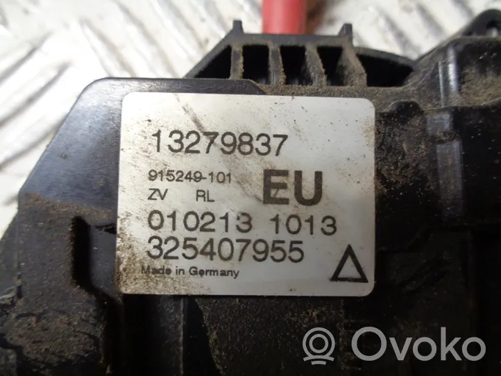 Opel Meriva B Etuoven lukko 13279837