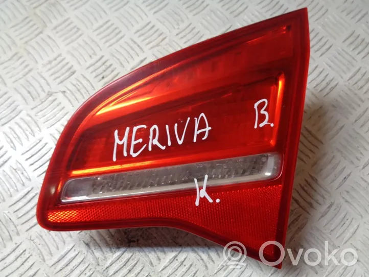 Opel Meriva B Lampy tylnej klapy bagażnika 21620201