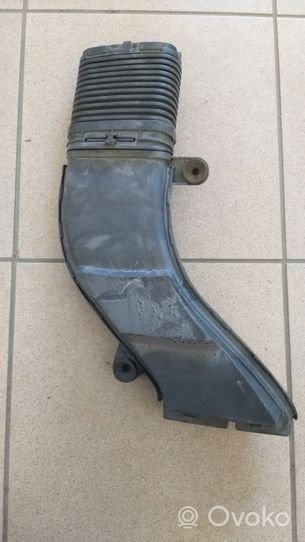 Mercedes-Benz ML W166 Część rury dolotu powietrza A2760902537