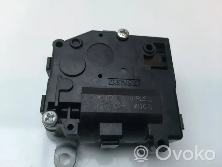 Lexus RC Moteur / actionneur de volet de climatisation 638002120