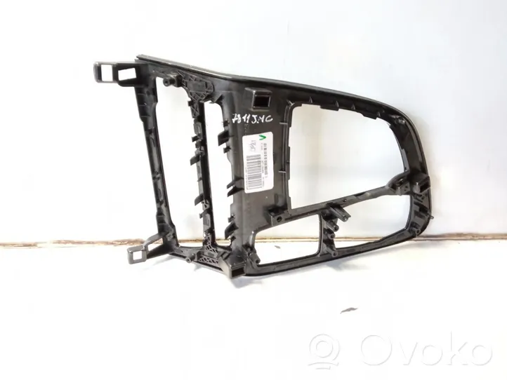 BMW 2 F46 Moulure 928761110