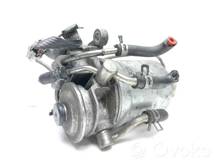 Toyota Verso Filtre à carburant 233000R070