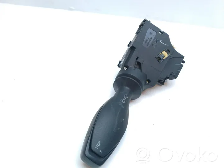 Ford Ecosport Leva indicatori 8A6T13335BC