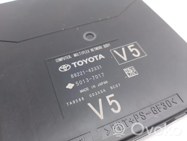 Toyota RAV 4 (XA40) Sonstige Steuergeräte / Module 8922142331