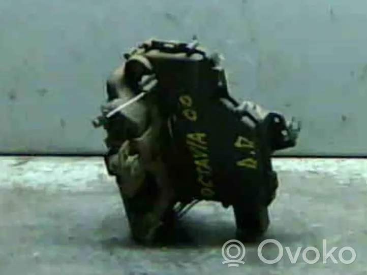 Skoda Octavia Mk2 (1Z) Motorino serratura porta anteriore 