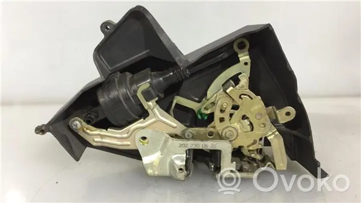 Mercedes-Benz E W210 Moteur de centralisation serrure de porte arrière 2027330208