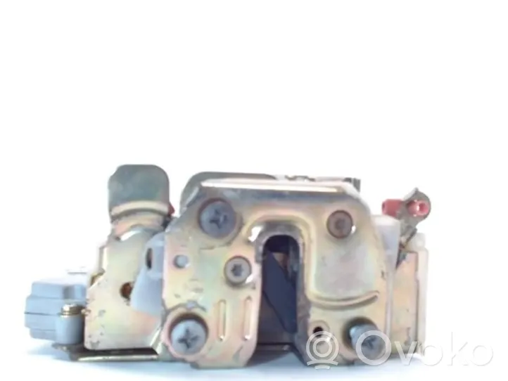 Nissan Primera Front door lock motor 805032F011