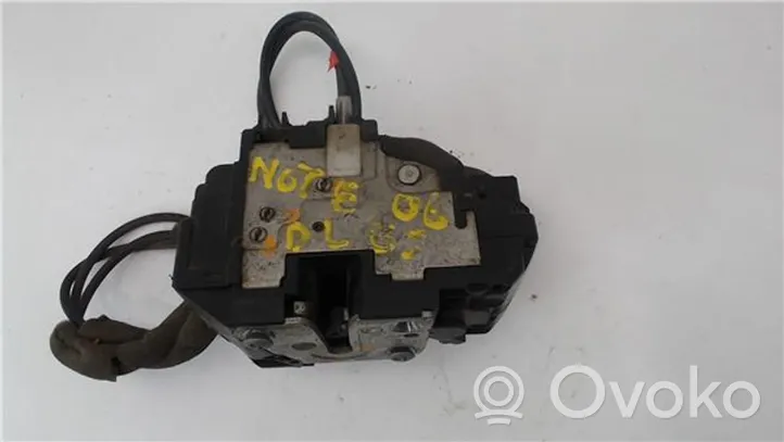 Nissan Note (E11) Moteur de verrouillage porte avant 