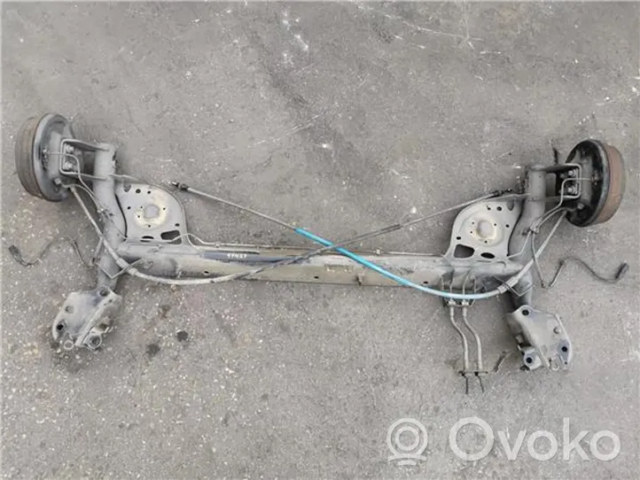 Renault Clio III Berceau moteur 7701477390