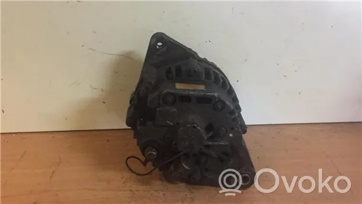 Nissan Serena Generatore/alternatore 231000C000