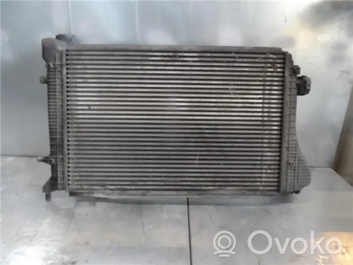 Volkswagen Caddy Radiatore intercooler 1K0145803H