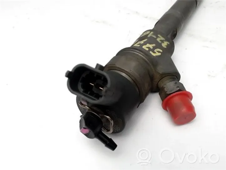 Toyota Yaris Fuel injector 236700N030