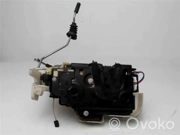 Volkswagen Polo IV 9N3 Motorino serratura porta anteriore 6Q4837085A