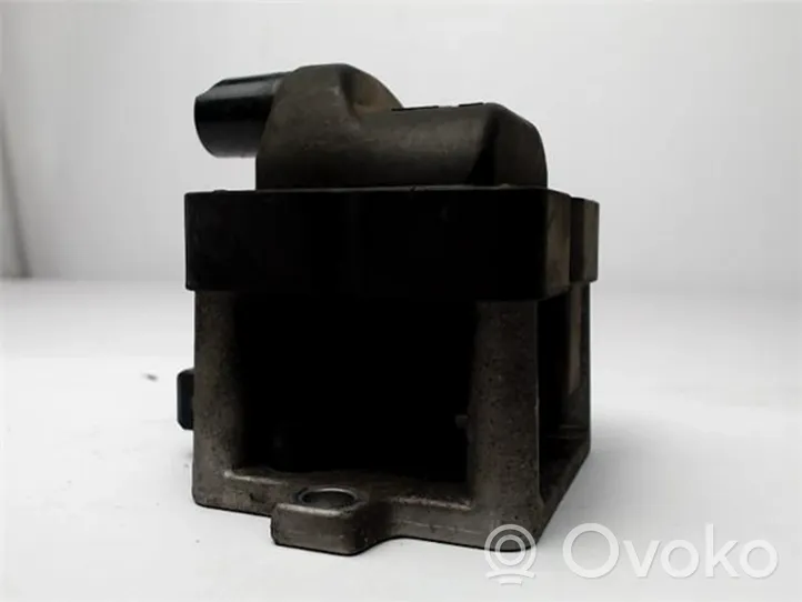 Volkswagen Polo III 6N 6N2 6NF Bobine d'allumage haute tension 6N0905104