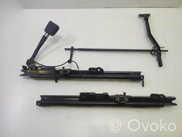 Volkswagen Golf VIII Seat frame 