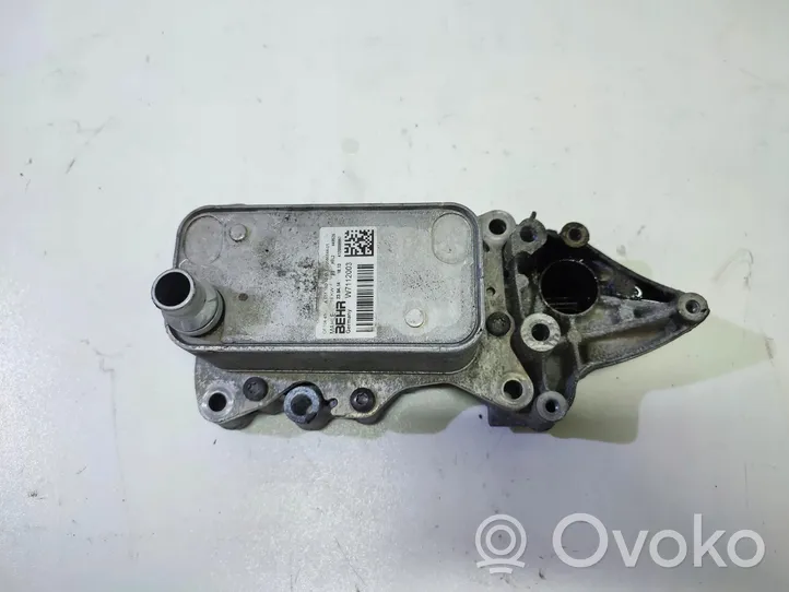 Mercedes-Benz A W176 Radiateur d'huile moteur A6511801065