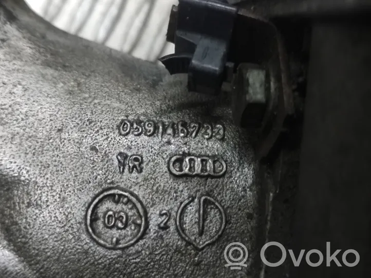 Audi A6 S6 C5 4B Gaisa ieplūdes kanāla detaļas 059145733