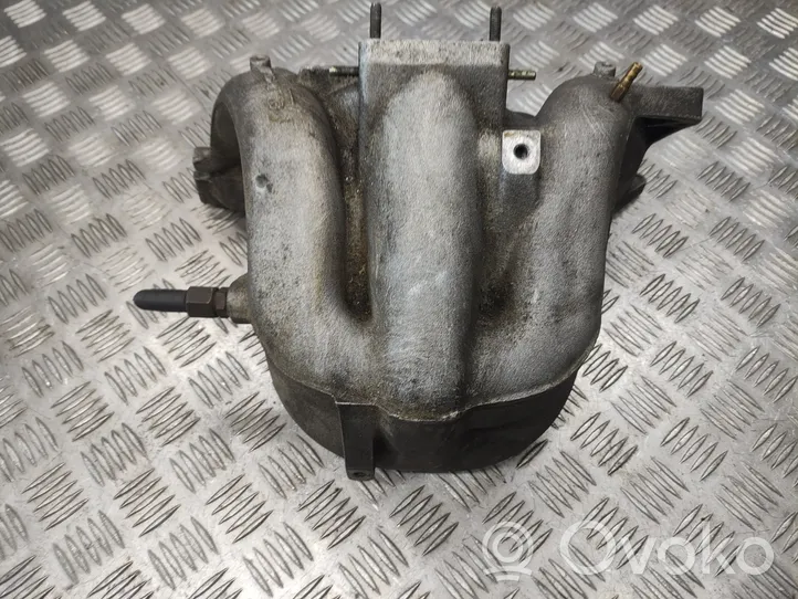 Opel Omega B1 Intake manifold 90412456