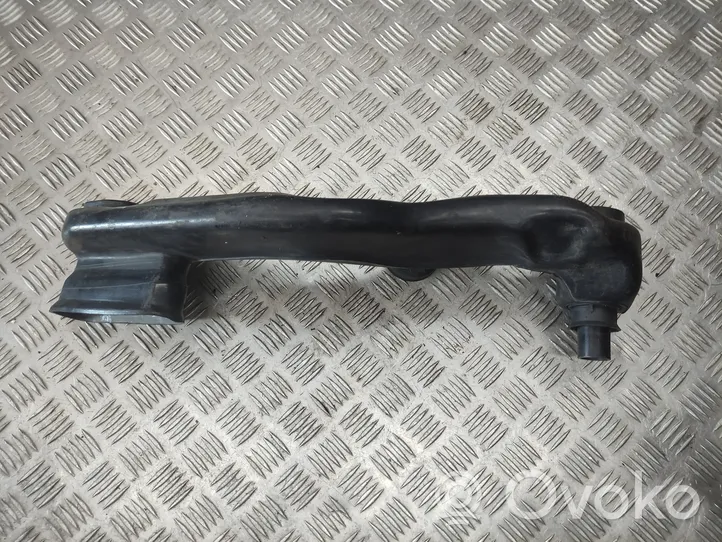 Ford Focus Parte del condotto di aspirazione dell'aria XS619A675BA