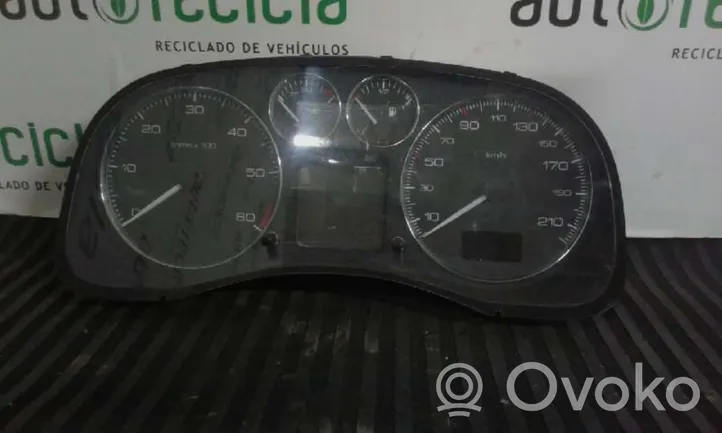 Peugeot 307 Compteur de vitesse tableau de bord 