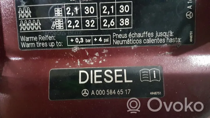 Mercedes-Benz A W169 Polttoainesäiliön täyttöaukon korkki A000584656517