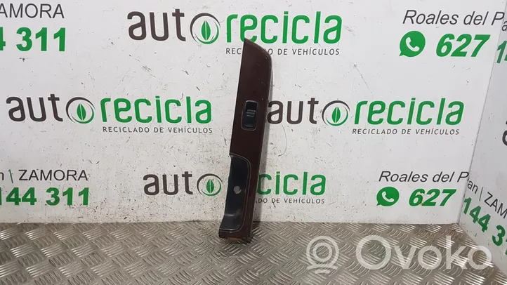 Nissan Patrol Y61 Interruttore di controllo dell’alzacristalli elettrico TK0682962VB000