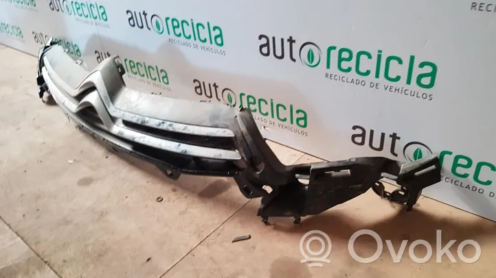 Citroen C4 I Grille de calandre avant 