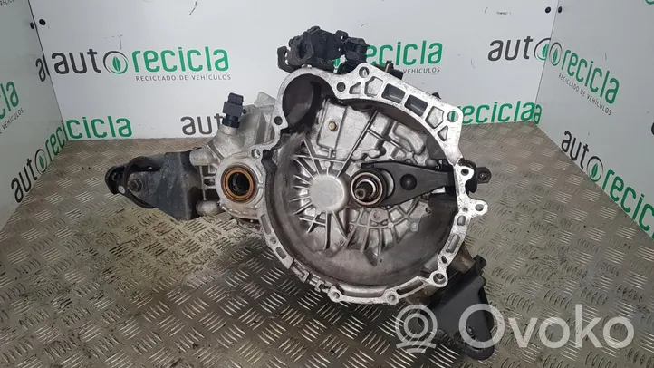 Hyundai Accent Manual 5 speed gearbox 