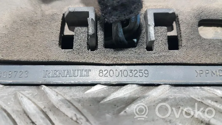 Renault Kangoo I Éclairage de plaque d'immatriculation 8200103259