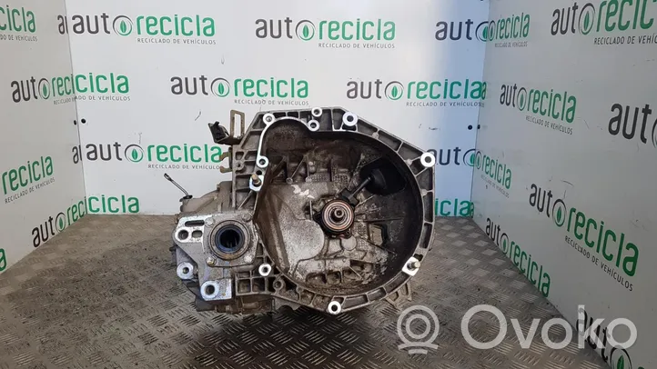 Alfa Romeo 166 Scatola del cambio manuale a 5 velocità 46557142